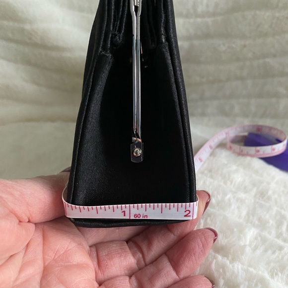 Black Evening Bag, Elegantly Pleated Fabric, Retro-look, Silver Hardware  NWOT - Picture 6 of 6